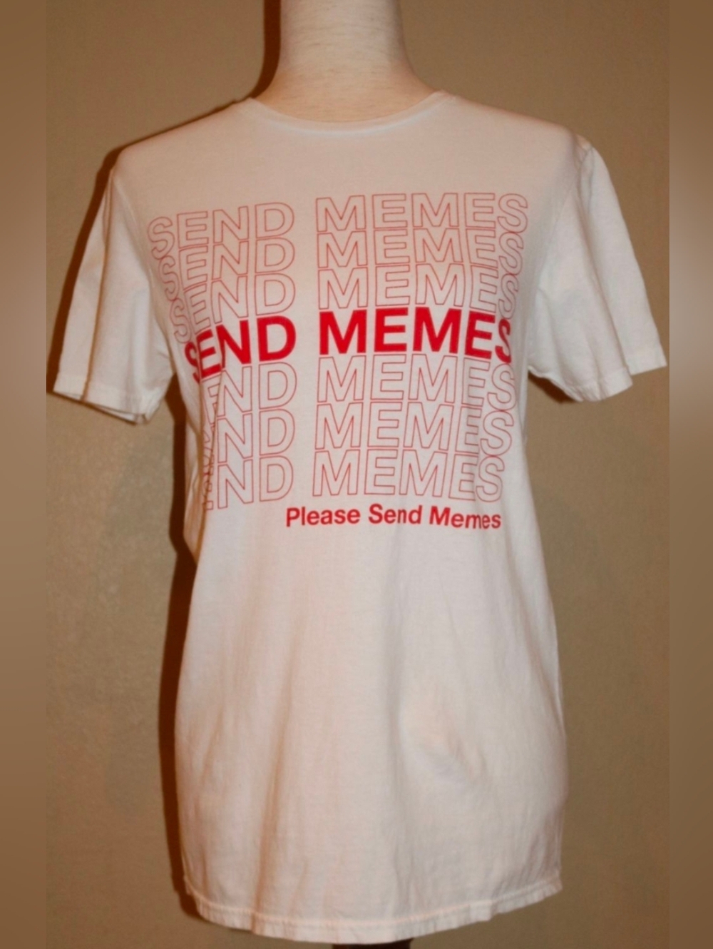 Men's Memes shirt size small tshirt